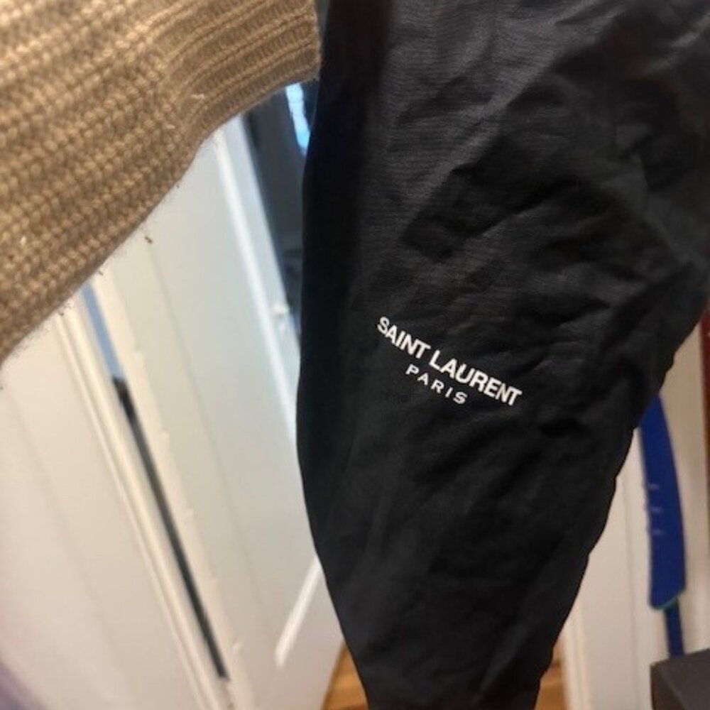 YSL - size 25 - black